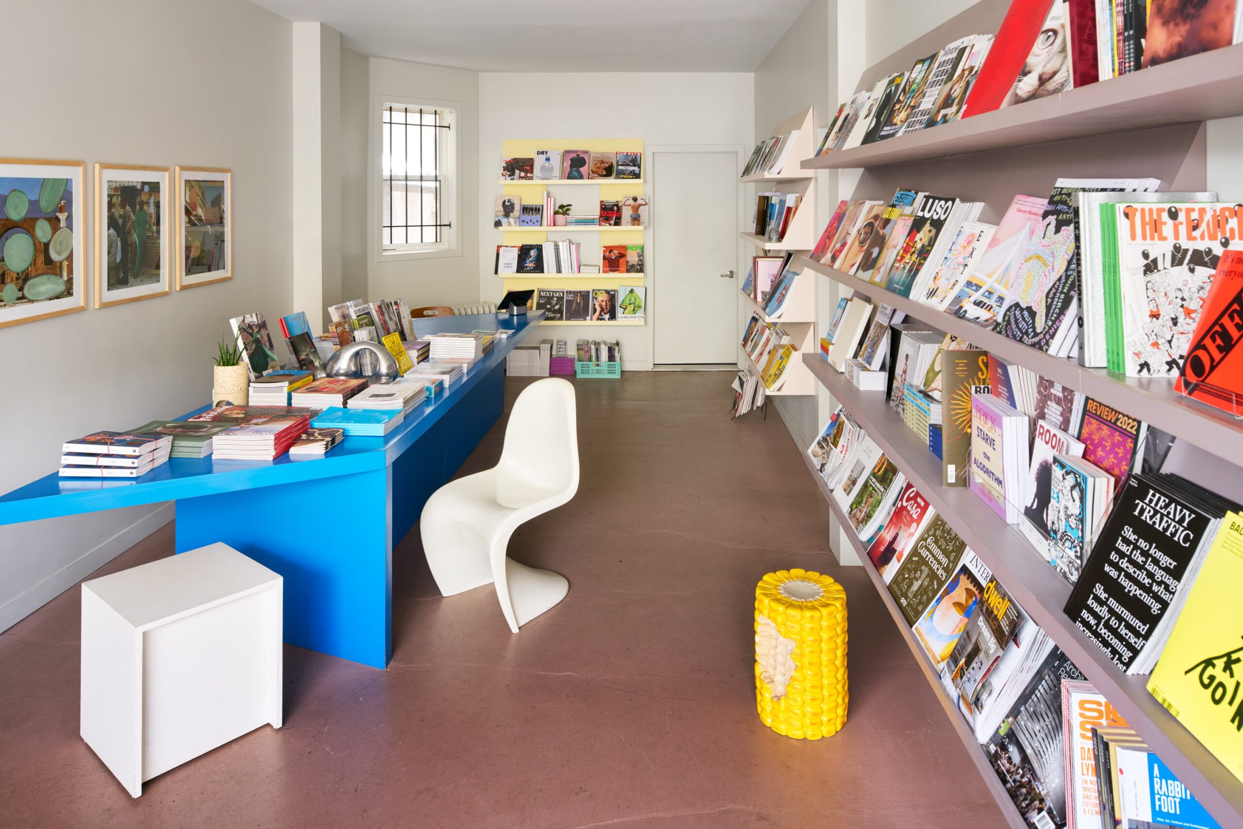 Issues Magazine Shop.